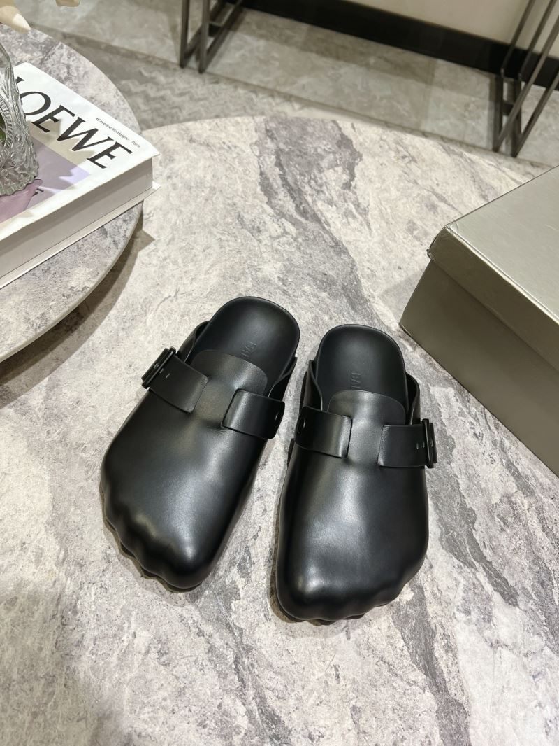 Balenciaga Slippers